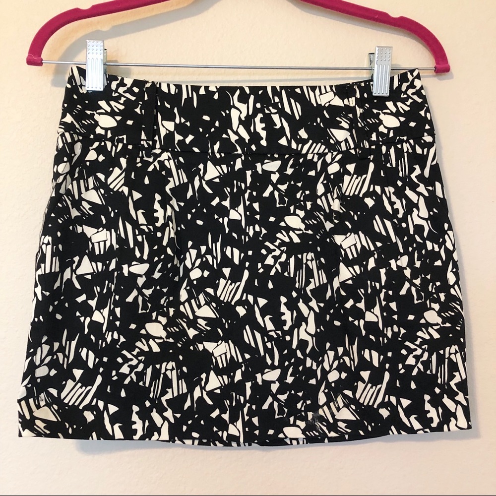 Forever 21 Graphic Print Skirt